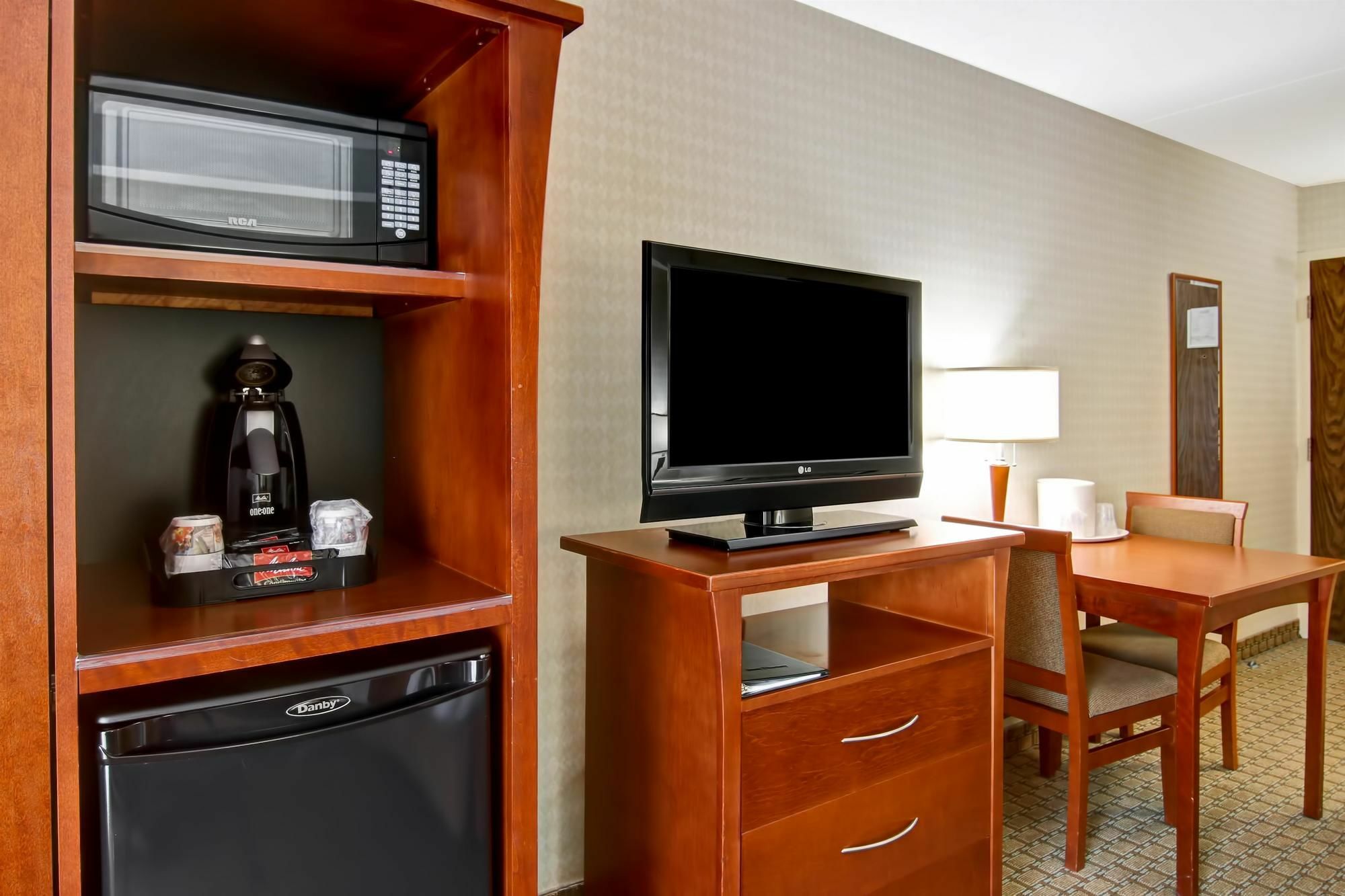 Quality Inn Kitchener Zewnętrze zdjęcie